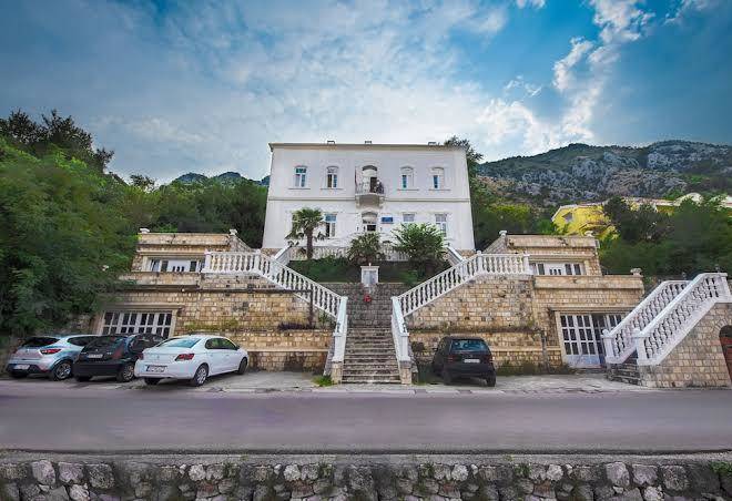 Hotel belvedere