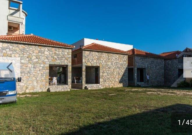 Leonida Resort Image