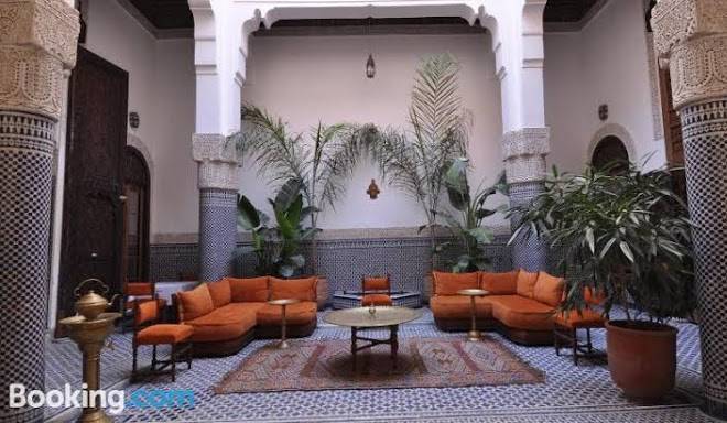 Riad tayba