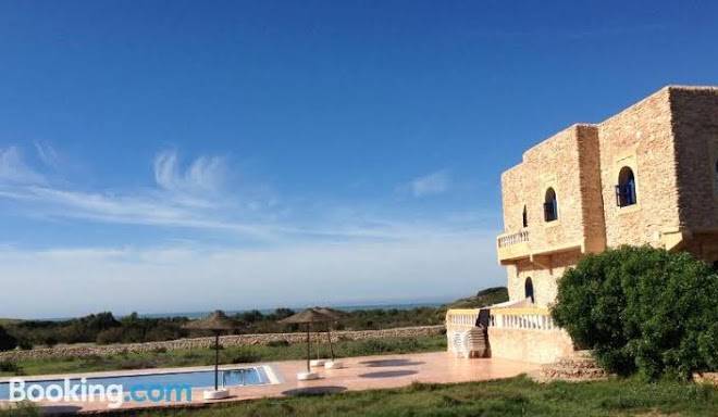 Dar tarnamou