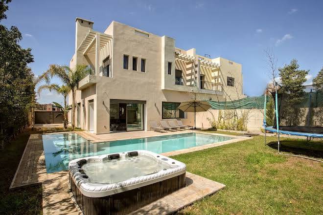 Residence river palm