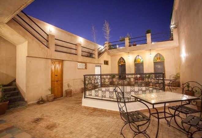 Riad 111