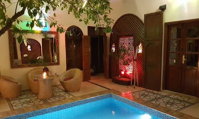 Riad arthemesia