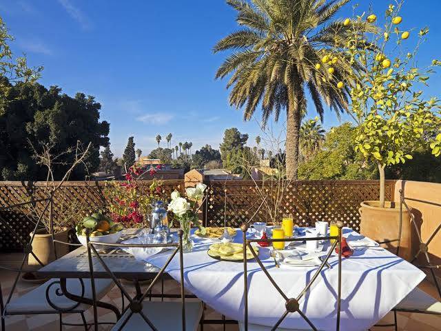 Riad alnais