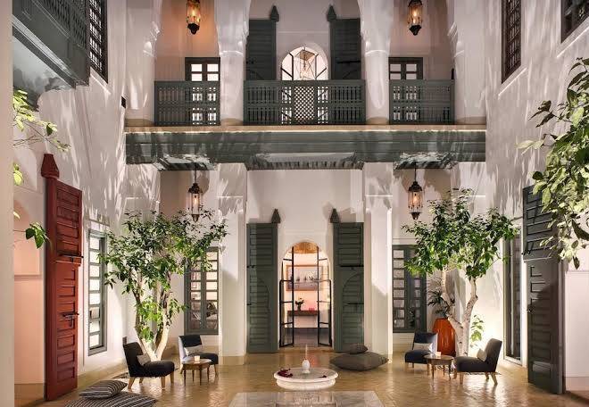 Riad antara