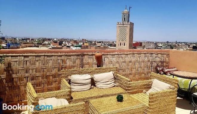 Riad dantella