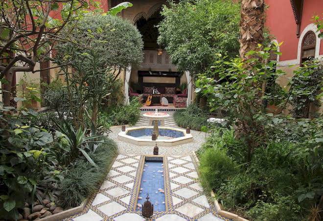 Riad l'aziza