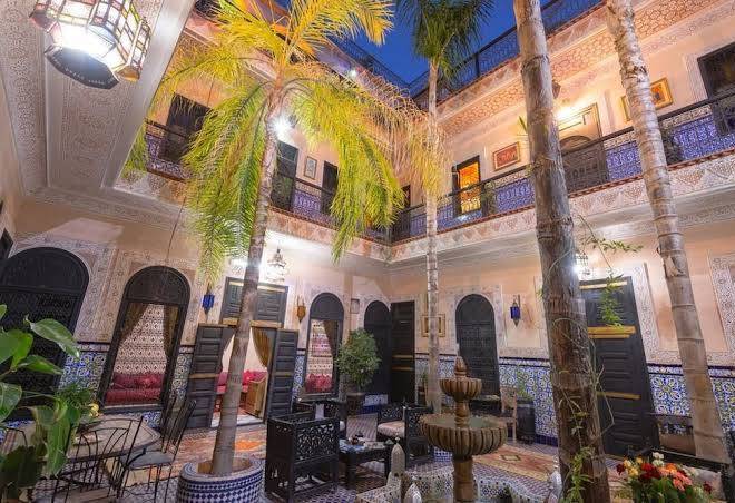 Riad lalla khiti