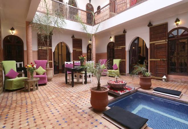Riad laora