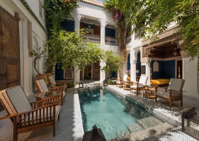 Riad les yeux bleus