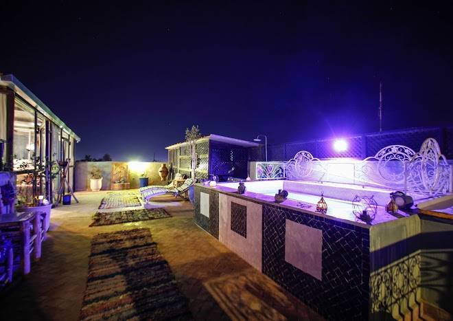 Riad luzia