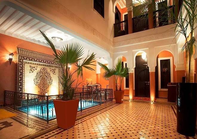 Riad mounlight