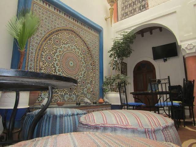 Riad naya