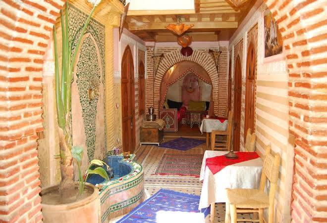 Riad roshan