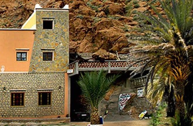 Hotel azul