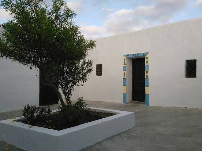 Riad adouz
