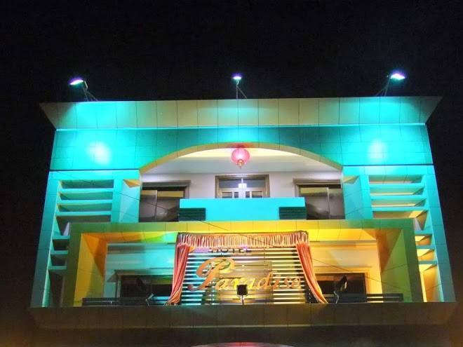 Paradise hotel