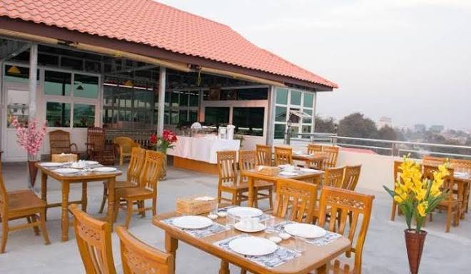 Golden dream hotel