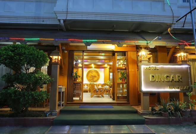 Hotel dingar