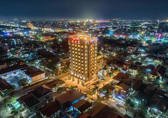 Ritz grand hotel mandalay