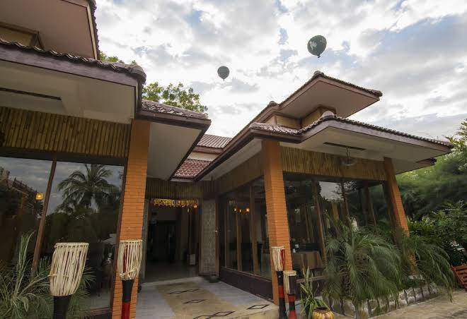 Bawga theiddhi hotel