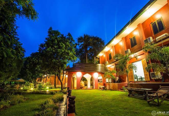 Nanda garden hotel