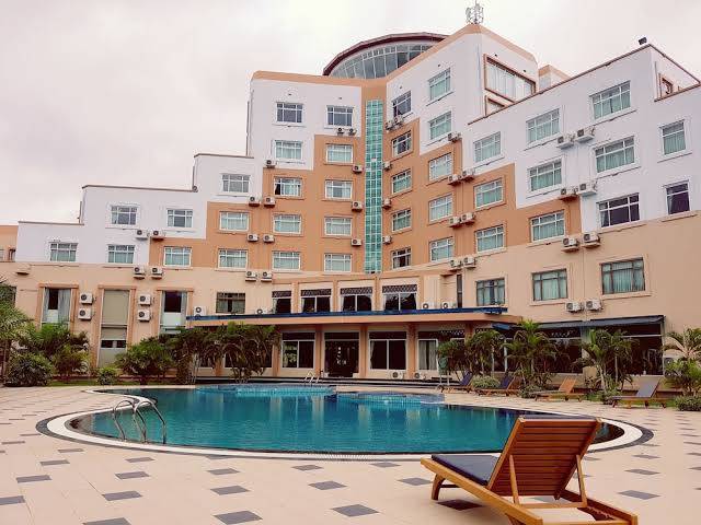 Oattara thiri hotel