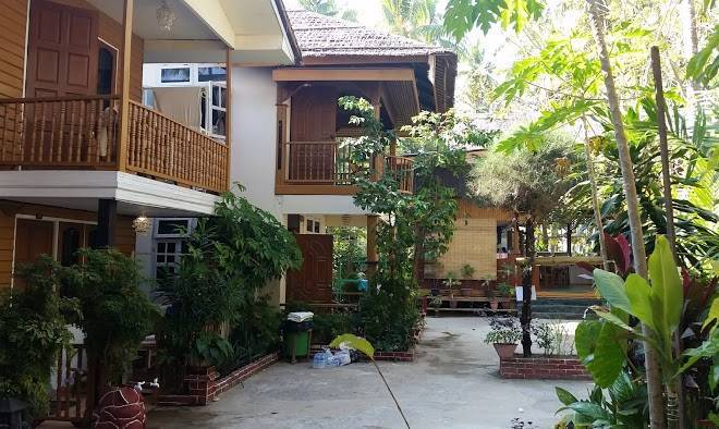 Royal beach motel