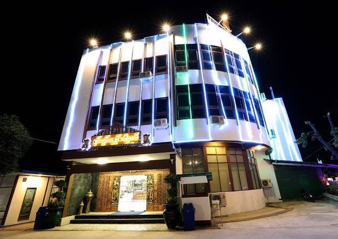 Chindwin queen hotel