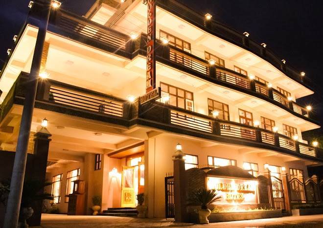 Golden dream hotel
