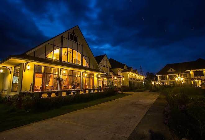 White orchid hotel