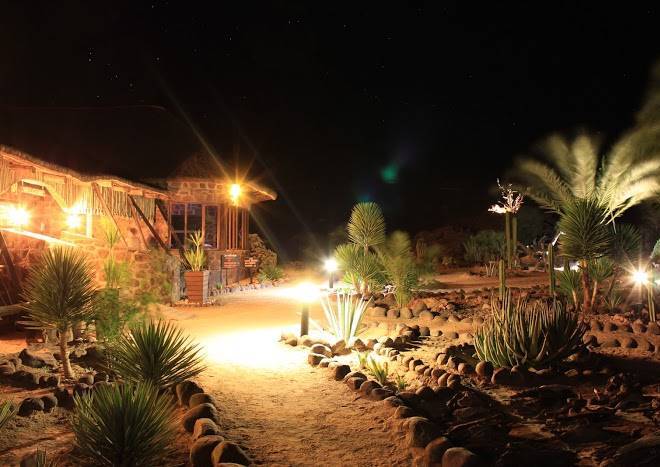 Brandberg white lady lodge
