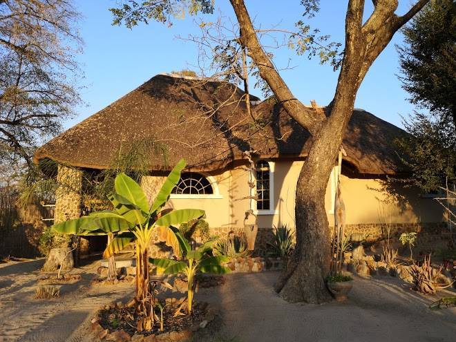 Mobola lodge