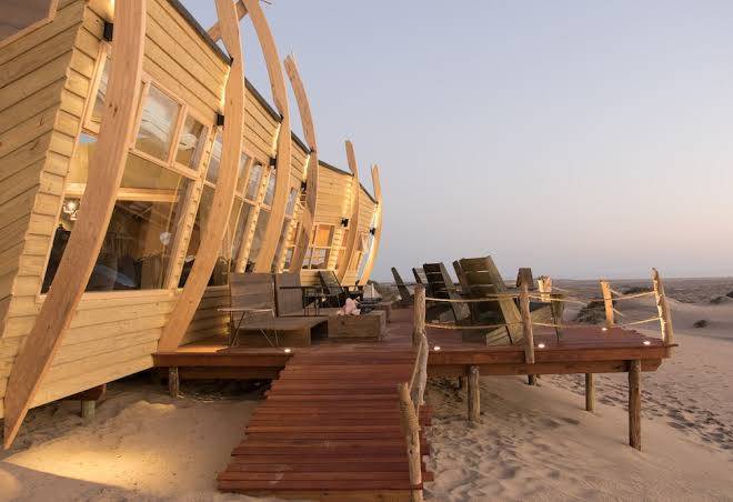 Shipwreck lodge