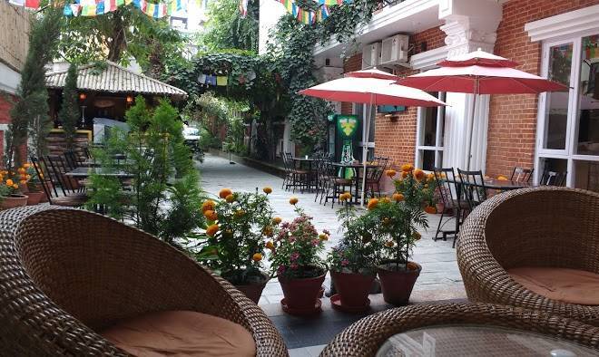 Dom himalaya hotel