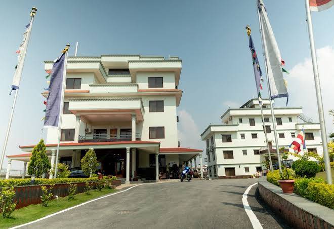 Hotel mukhum international