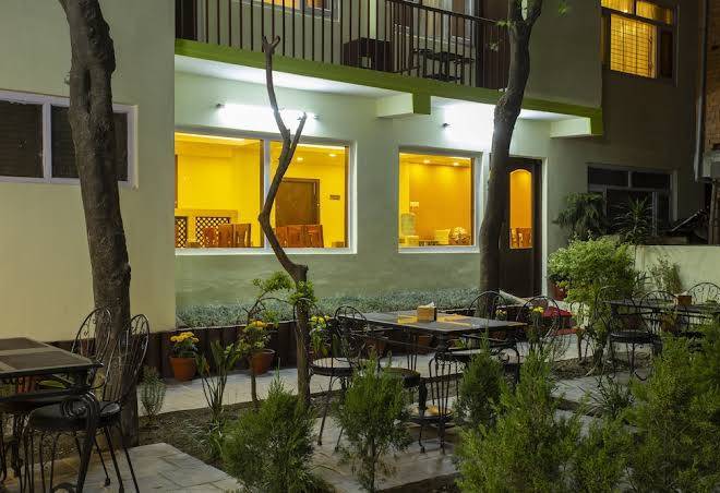 Hotel sapana garden