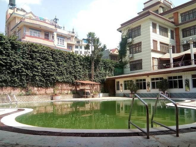 Hotel shahanshah int'l