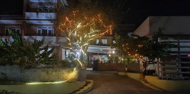 Karmas leisure inn
