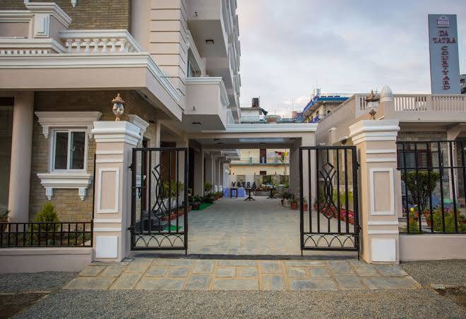 Da yatra courtyard hotel & resort