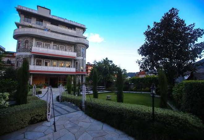 Hotel peninsula pokhara