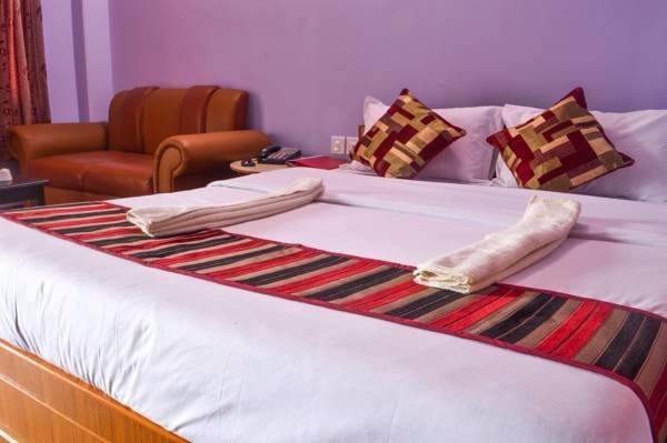 Hotel silent peak