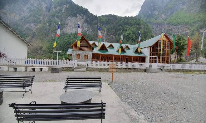 Hotel yeti manang