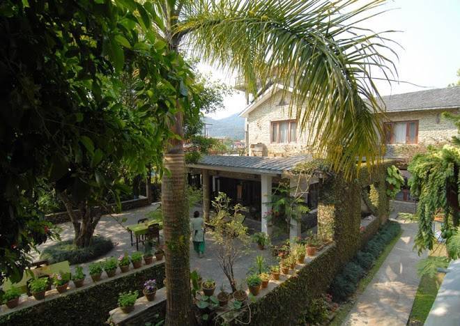 Mum's garden resort
