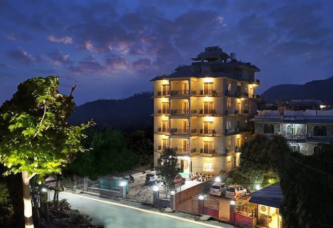 Pokhara choice inn