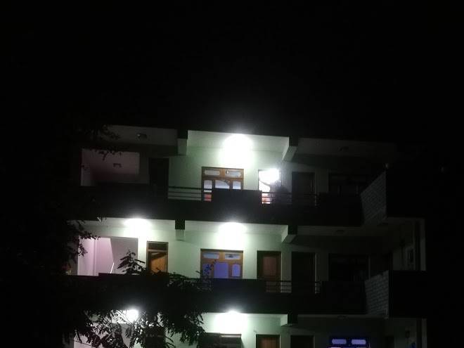 Hotel manakamana airport view