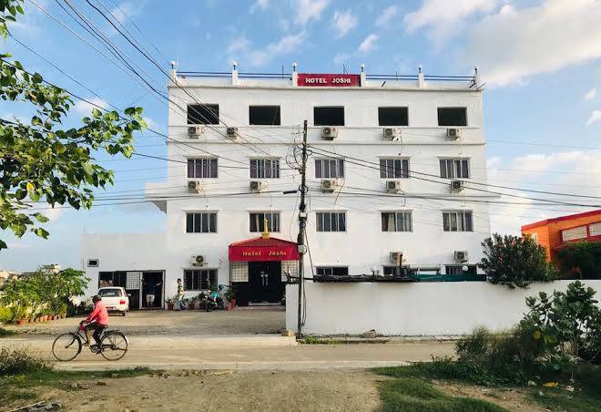 Hotel joshi
