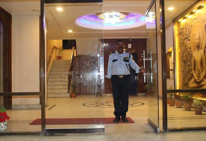 Hotel pawan international