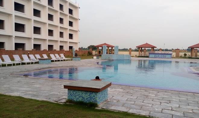 Red sun resort