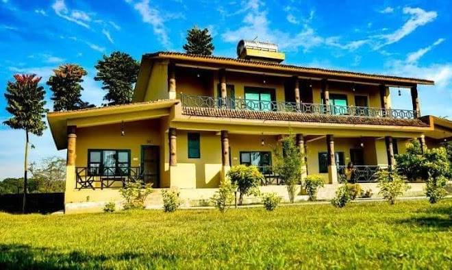 Wildlife adventure resort